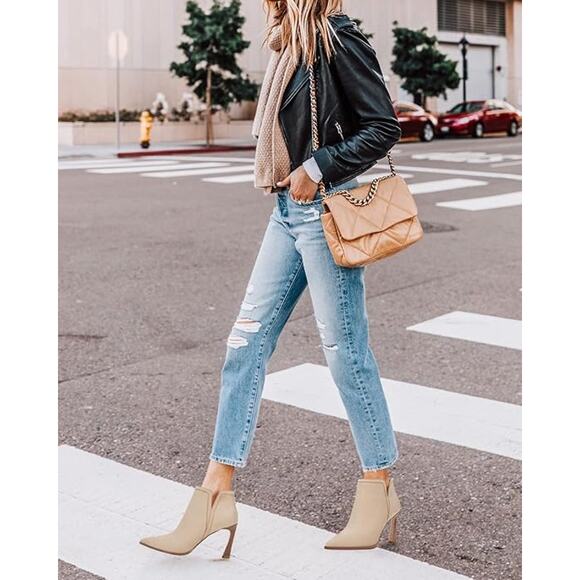 Juliet Holy Light Sand Beige High Heel Pointed Toe Booties Women's Size 8.5 - Picture 5 of 11